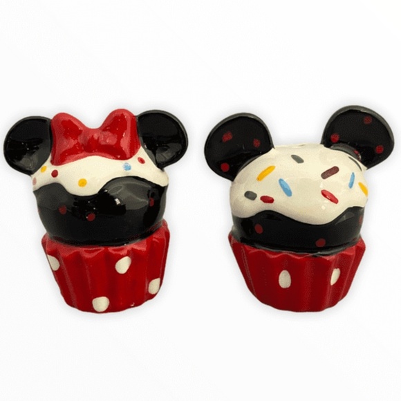 🆕 Disney Mickey & Minnie Mouse Ceramic Cupcake Salt & Pepper Shakers, NWOB - Picture 9 of 15